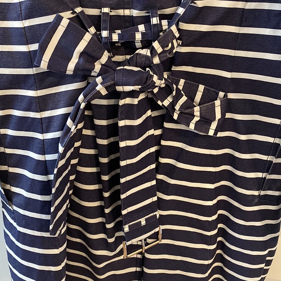 Women’s Tommy Hilfigure Navy and White Striped Belted Trench Rain Coat - Picture 7 of 8
